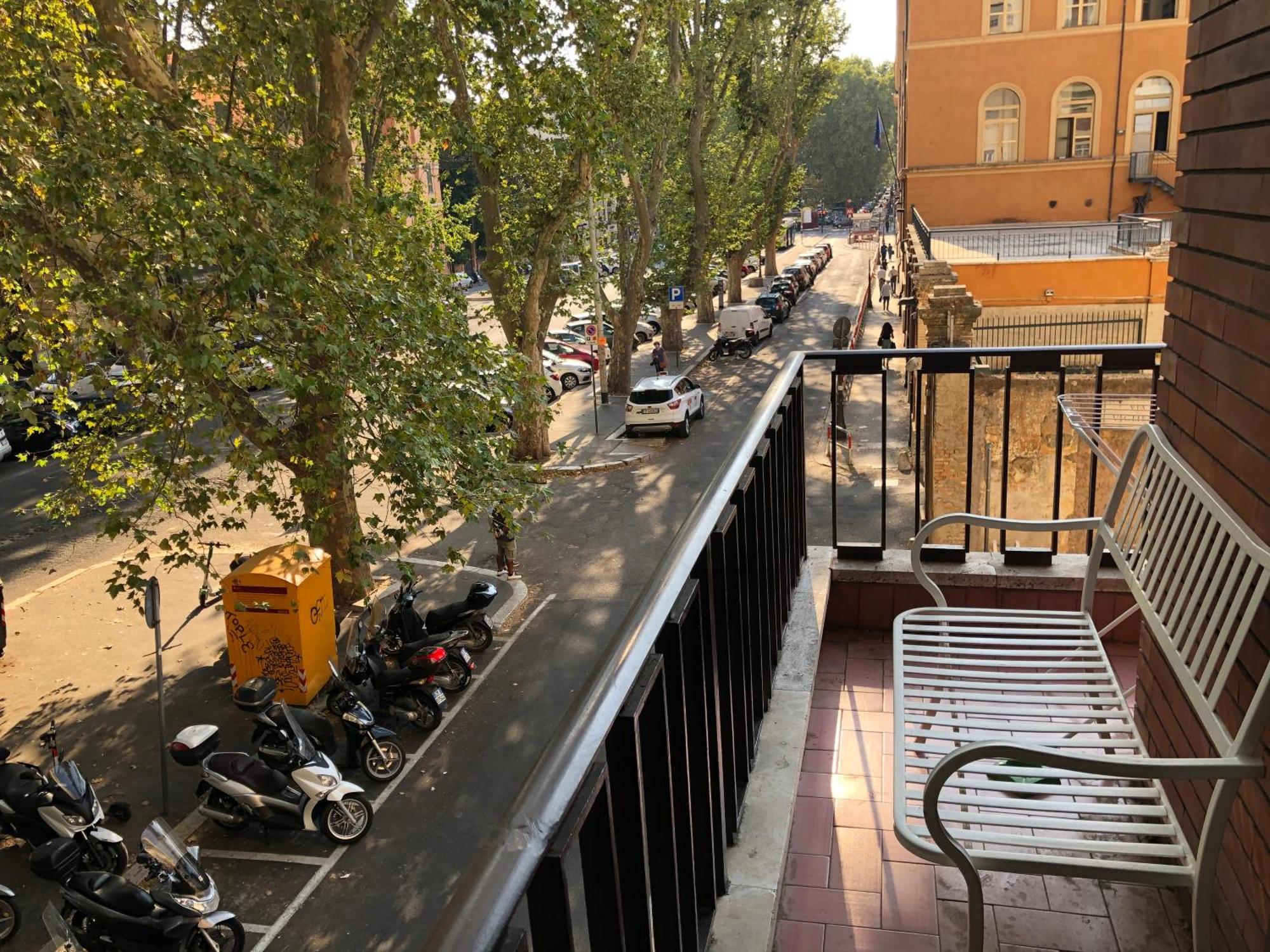 Comics Guesthouse Hostel Rome Bagian luar foto
